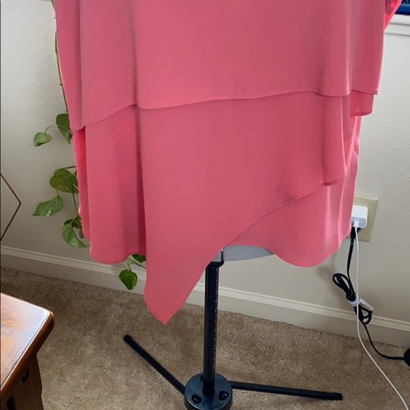 Vince Camuto Pink Tiered Shell - Picture 3 of 8